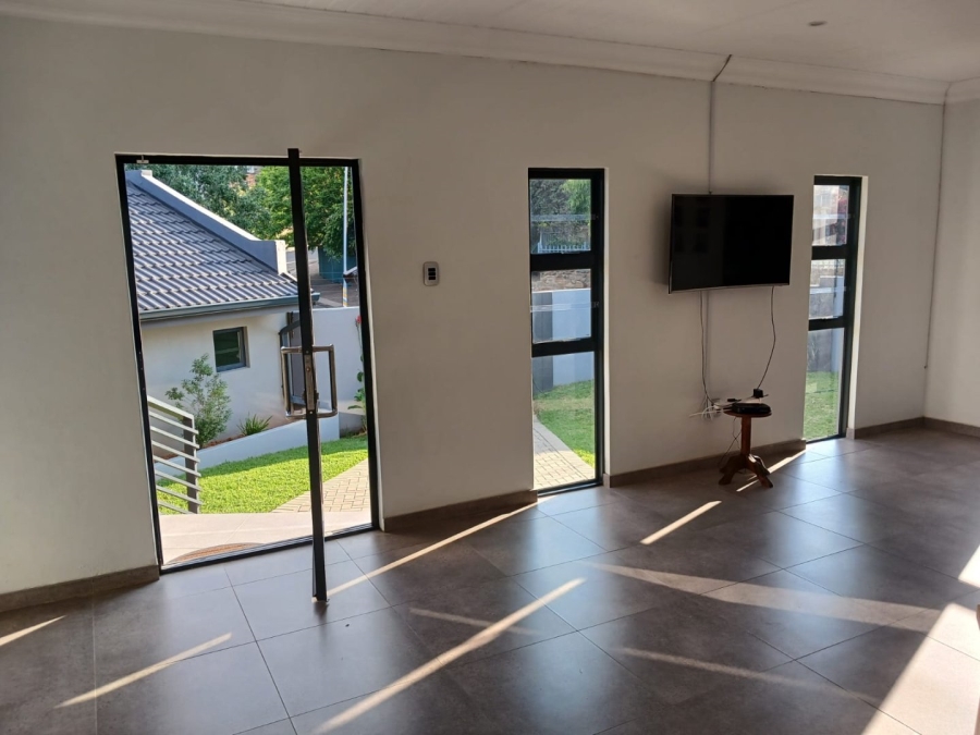 3 Bedroom Property for Sale in Pentagon Park Free State